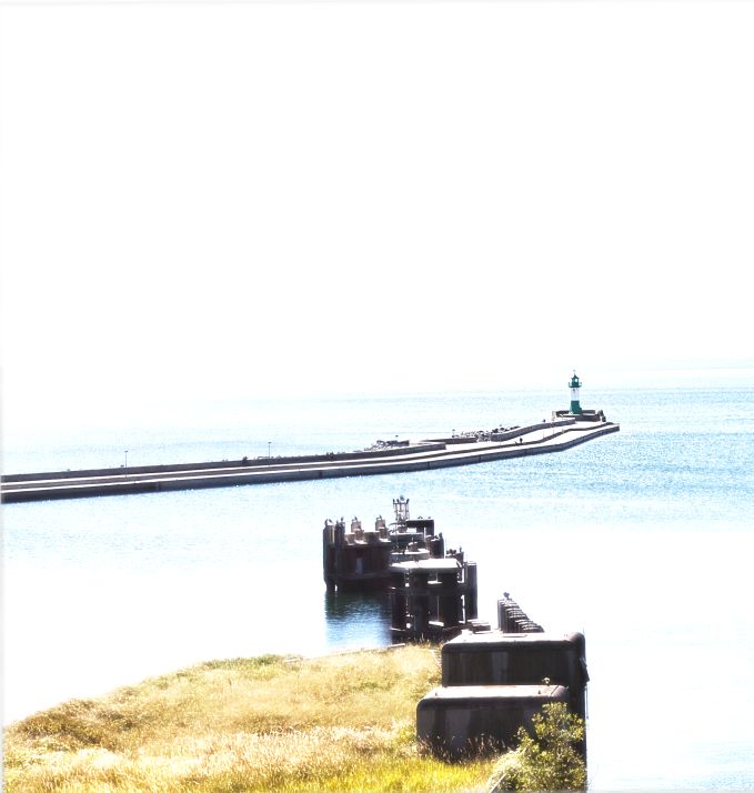 Ein Bild von einer Mole, Meer und mehr!